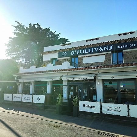 ماندوليو لا نابول O'Sullivans Bar And Hotel المظهر الخارجي الصورة